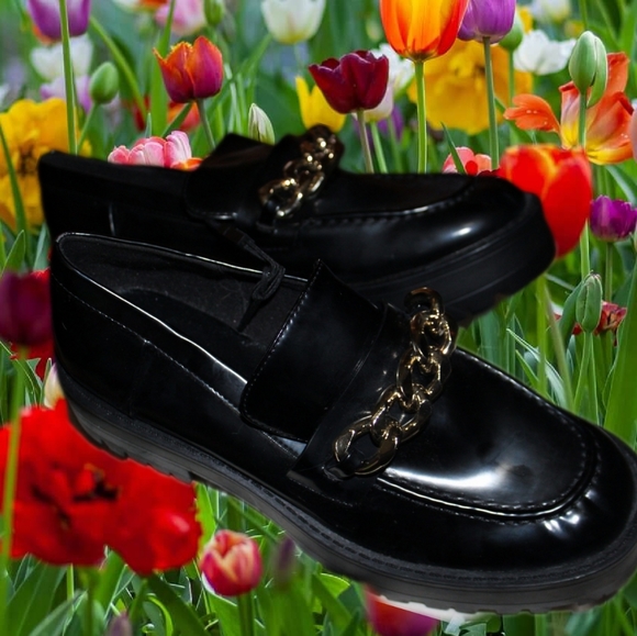 NEW ZARA Loafers - Picture 2 of 16